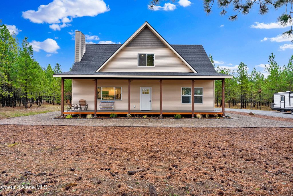 Photo of 99 James Wy Way, Oldtown, ID 83822 (MLS # 25-10875)