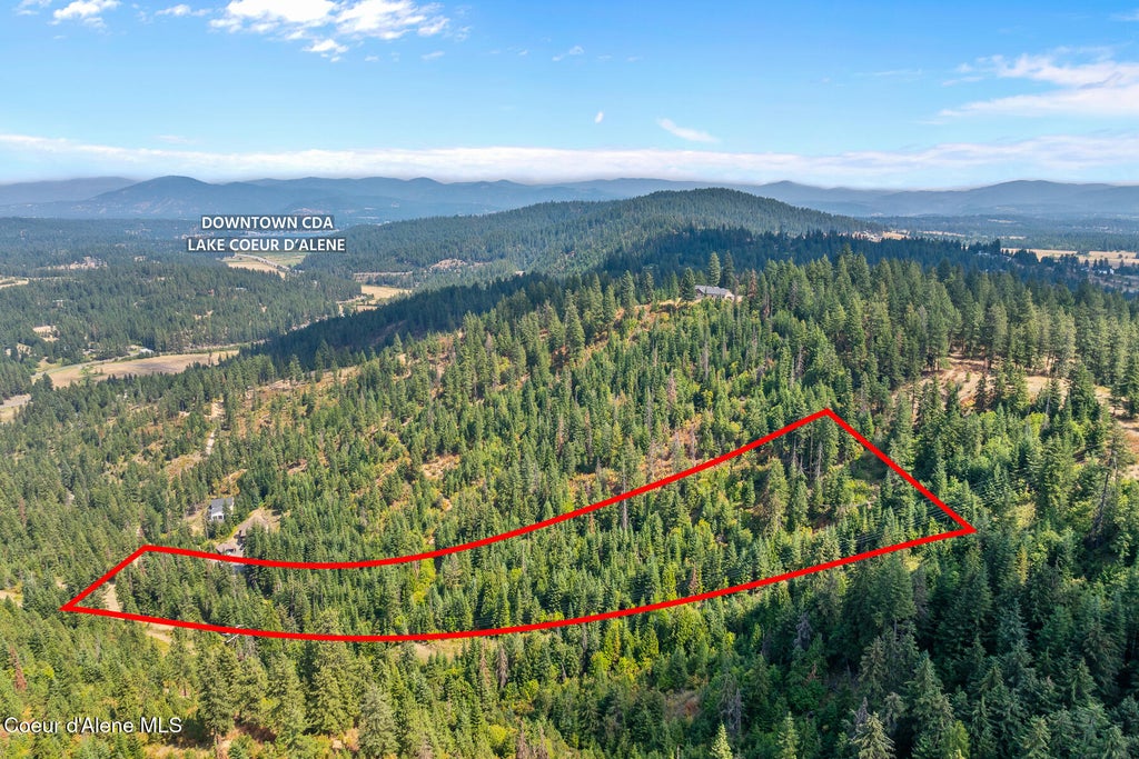 Photo of 3572 Moose Canyon Canyon, Coeur dAlene, ID 83814 (MLS # 26-8565)
