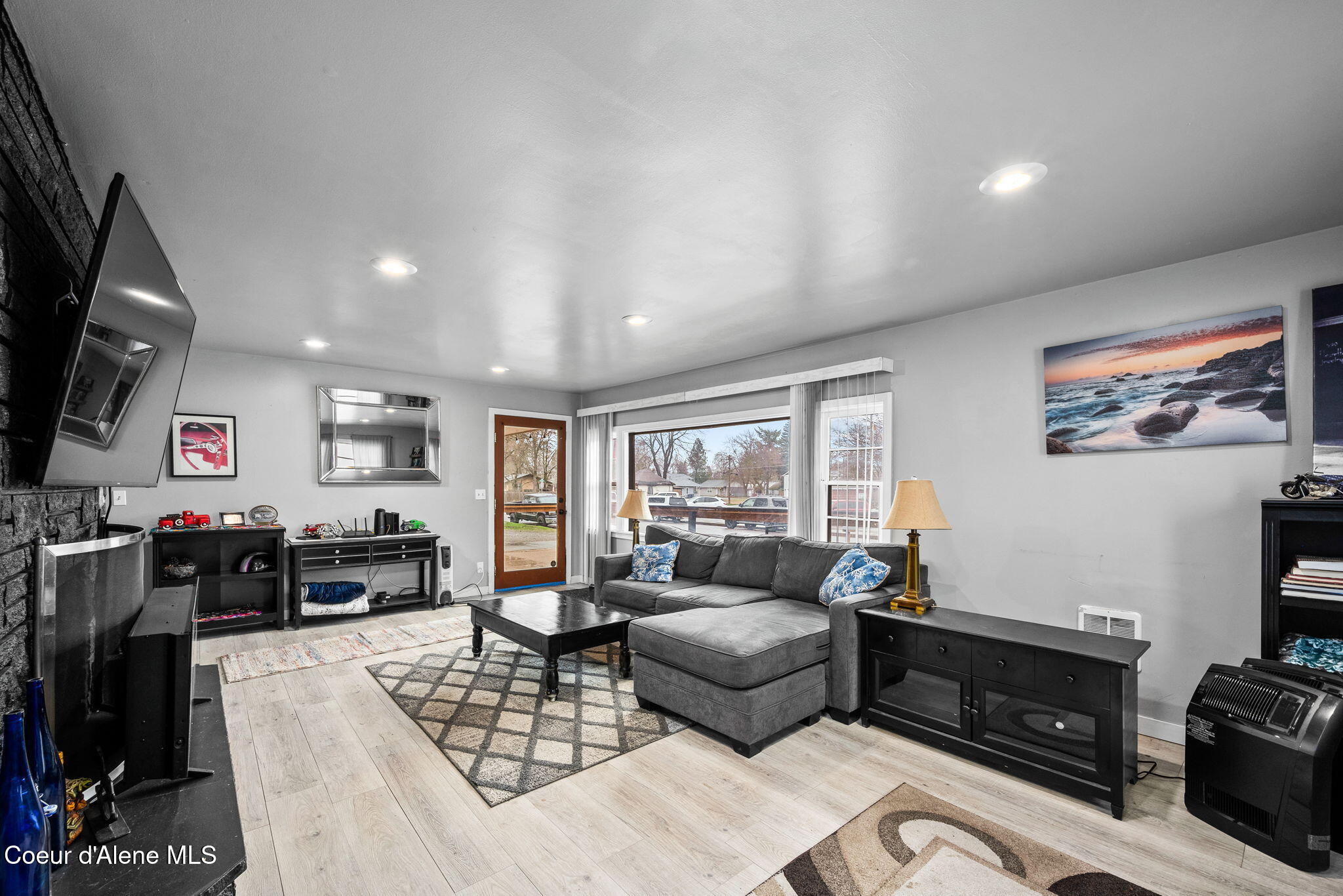 1215 N 1st St, Coeur d'Alene, Texas image 11