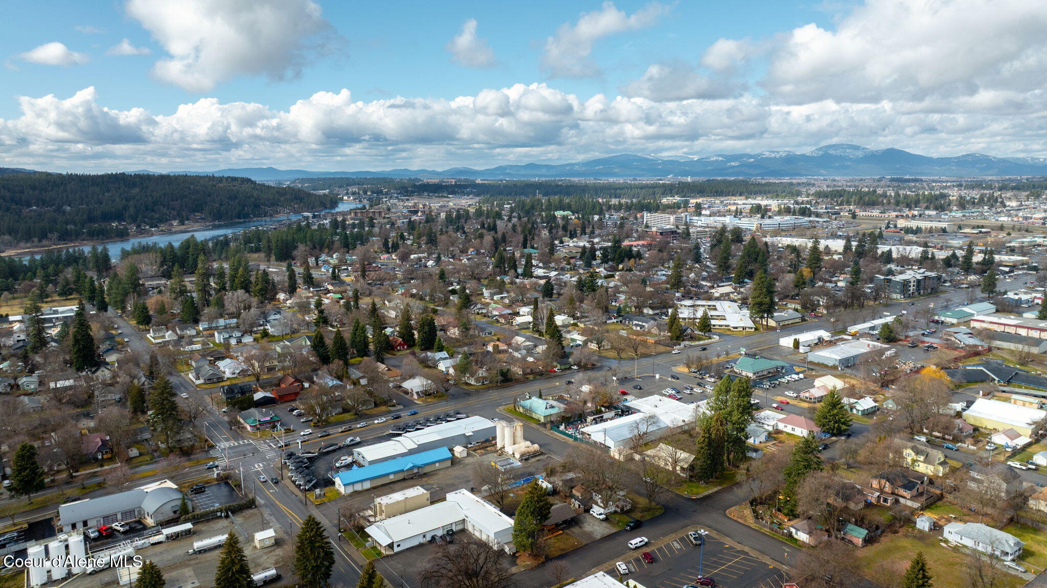 1215 N 1st St, Coeur d'Alene, Texas image 35