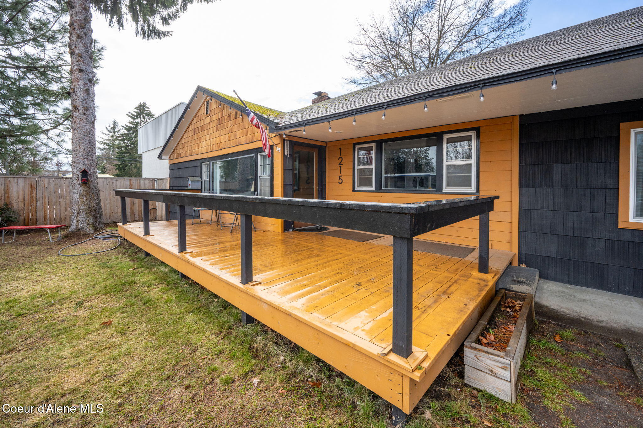 1215 N 1st St, Coeur d'Alene, Texas image 4