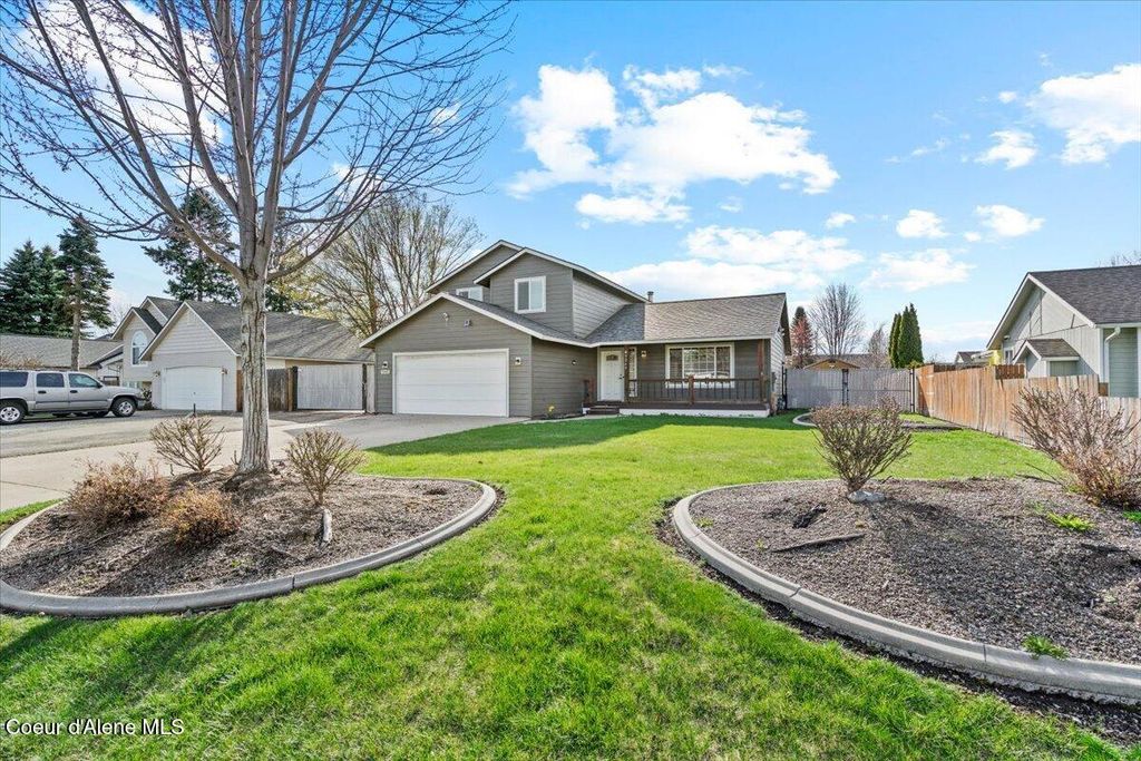 Photo of 9269 Crabapple Ct, Hayden, ID 83835 (MLS # 26-3264)