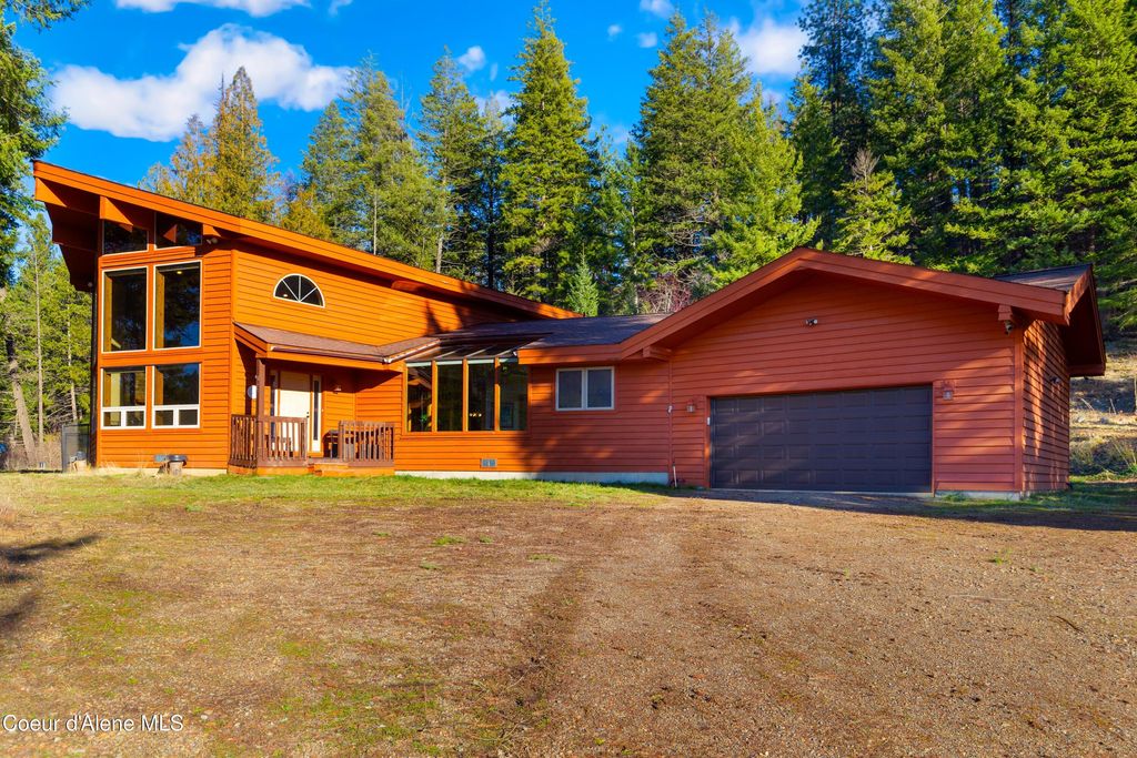 Photo of 325 Wambli Wahohpi, Careywood, ID 83809 (MLS # 25-11526)