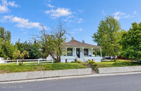 Photo of 427 College AVE, St. Maries, ID 83861 (MLS # 26-9192)
