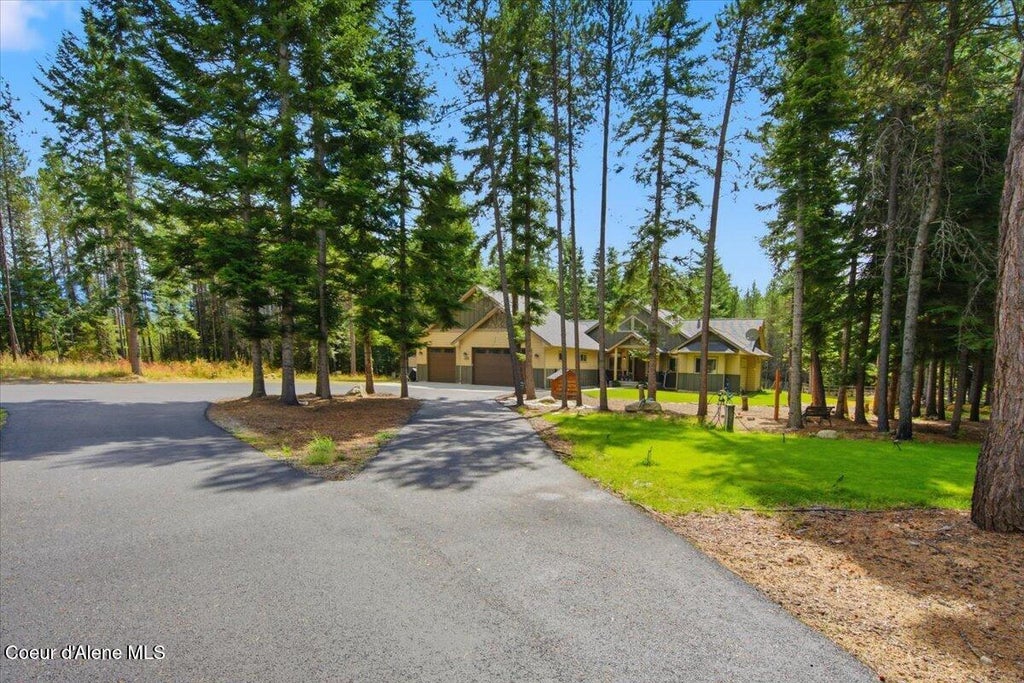 Photo of 11070 Grizzly Meadow Meadow, Athol, ID 83801 (MLS # 26-9140)