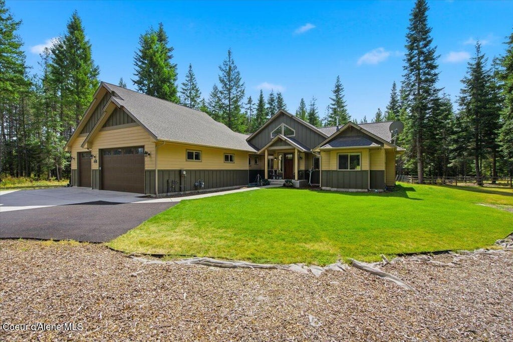Photo of 11070 Grizzly Meadow Meadow, Athol, ID 83801 (MLS # 26-9140)