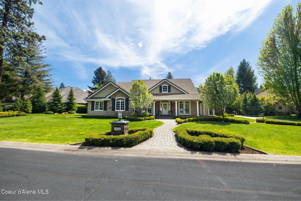 Photo of 2484 WOODSTONE, Hayden, ID 83835 (MLS # 25-5001)