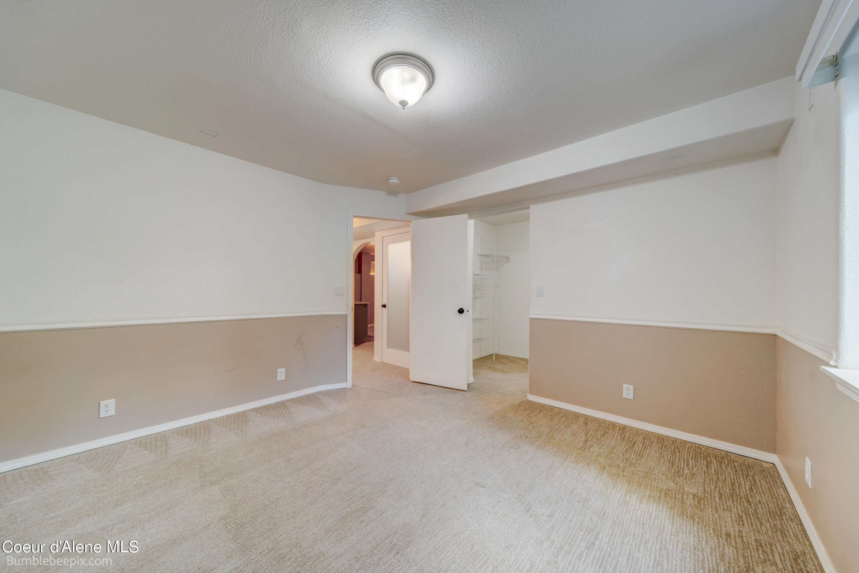 Post Falls, Idaho 83854, United States, 5 Bedrooms Bedrooms, ,3 BathroomsBathrooms,Residential,Pending,57484