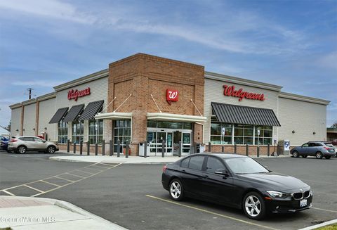 Photo of 425 Bridge St, Clarkston, WA 99403 (MLS # 26-362)