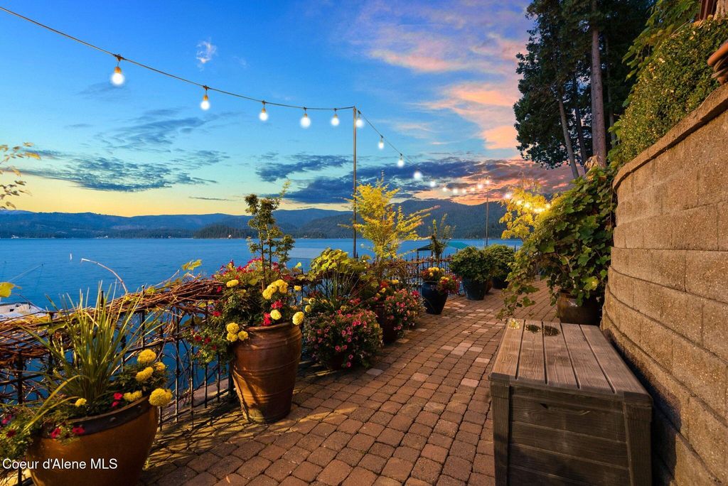 Photo of 5357 Hayden Lake Lake, Hayden, ID 83835 (MLS # 26-3358)