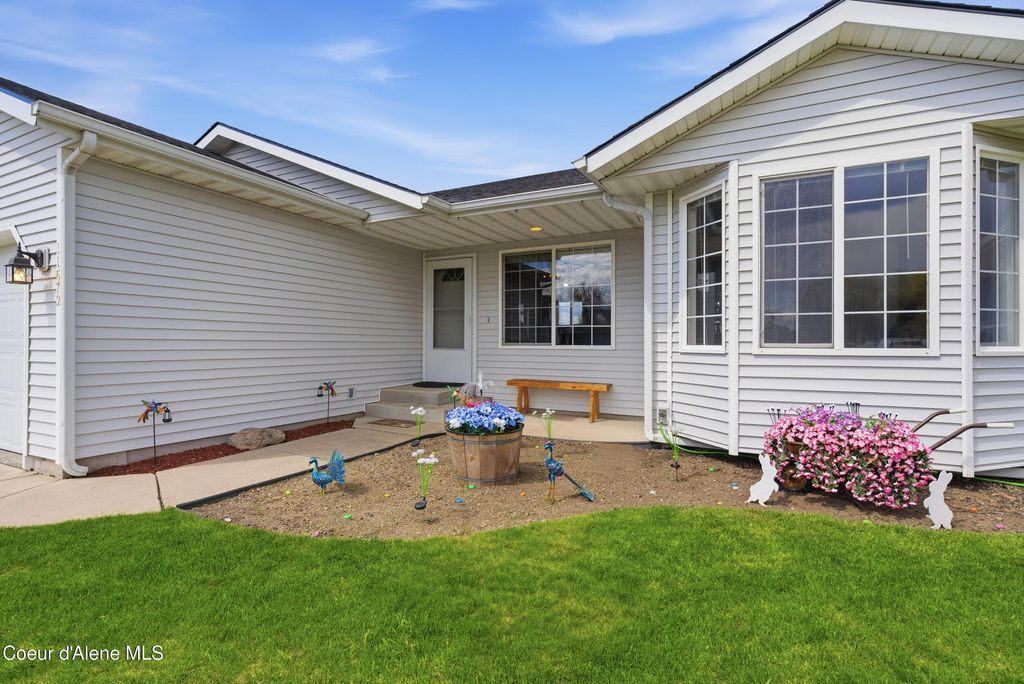 Photo of 11672 Stinson Loop, Hayden, ID 83835 (MLS # 26-4227)