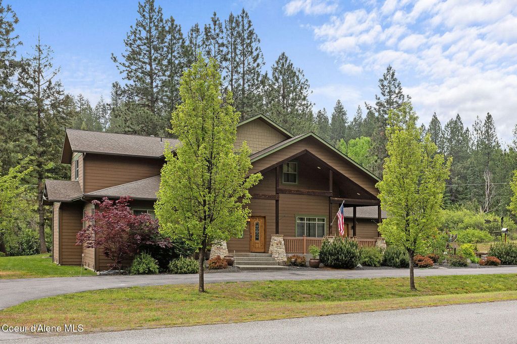 Photo of 5120 Foothill Dr, Coeur dAlene, ID 83814 (MLS # 25-8095)
