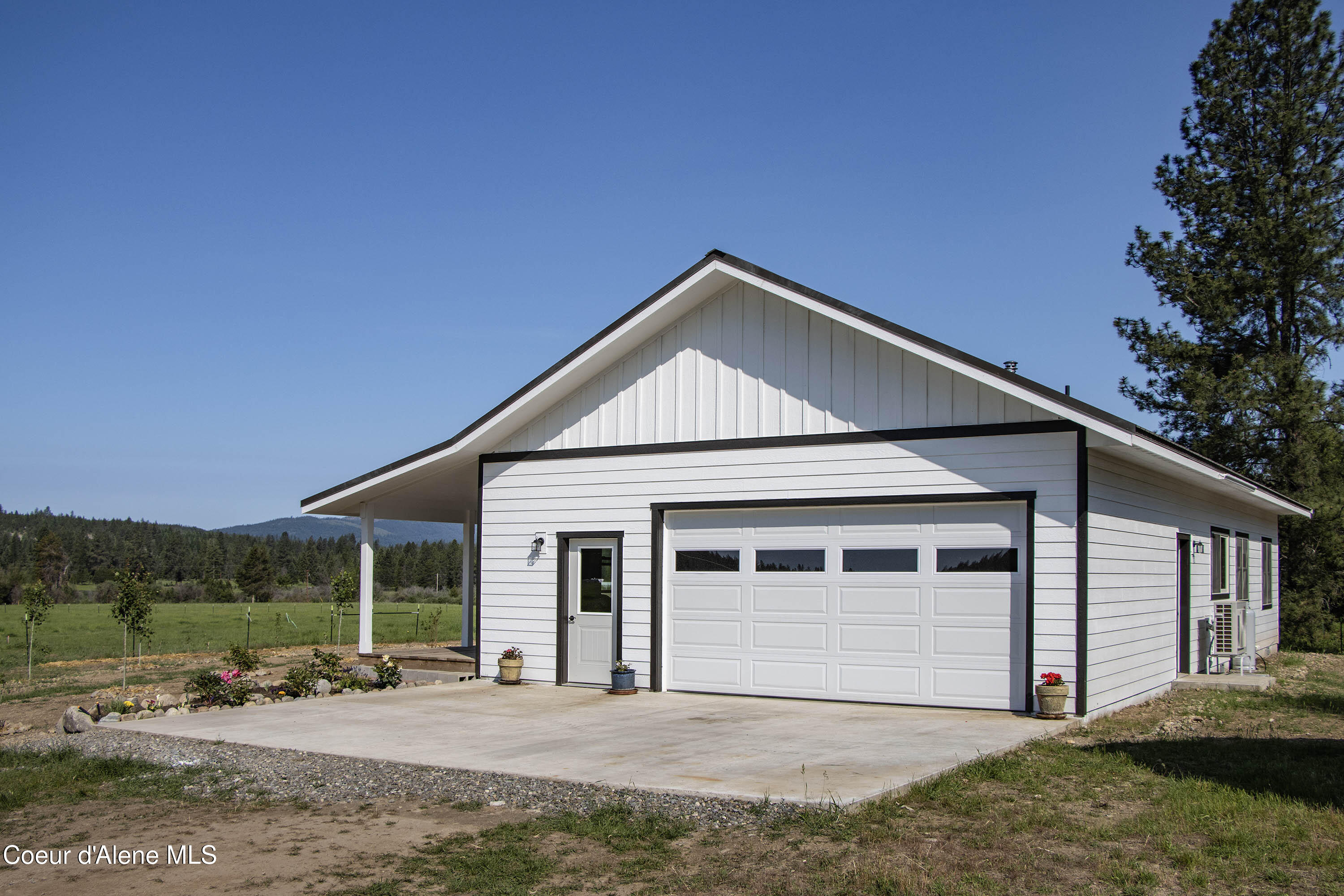202 Elizabeth Ln, Athol, Idaho image 33