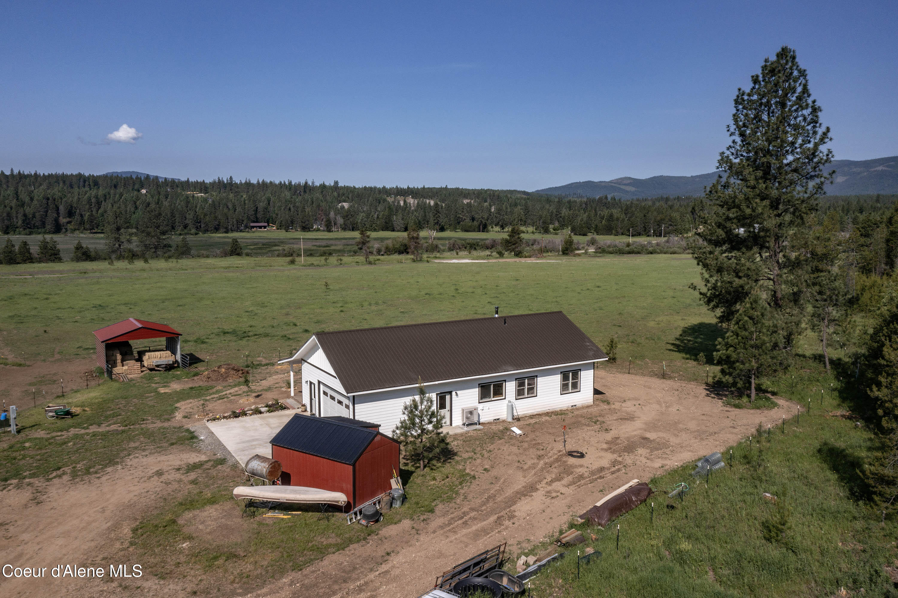 202 Elizabeth Ln, Athol, Idaho image 26