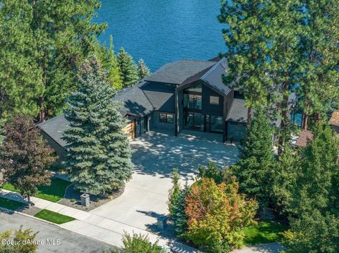 Photo of 1014 RIVERSIDE HARBOR Harbor, Post Falls, ID 83854 (MLS # 25-9235)