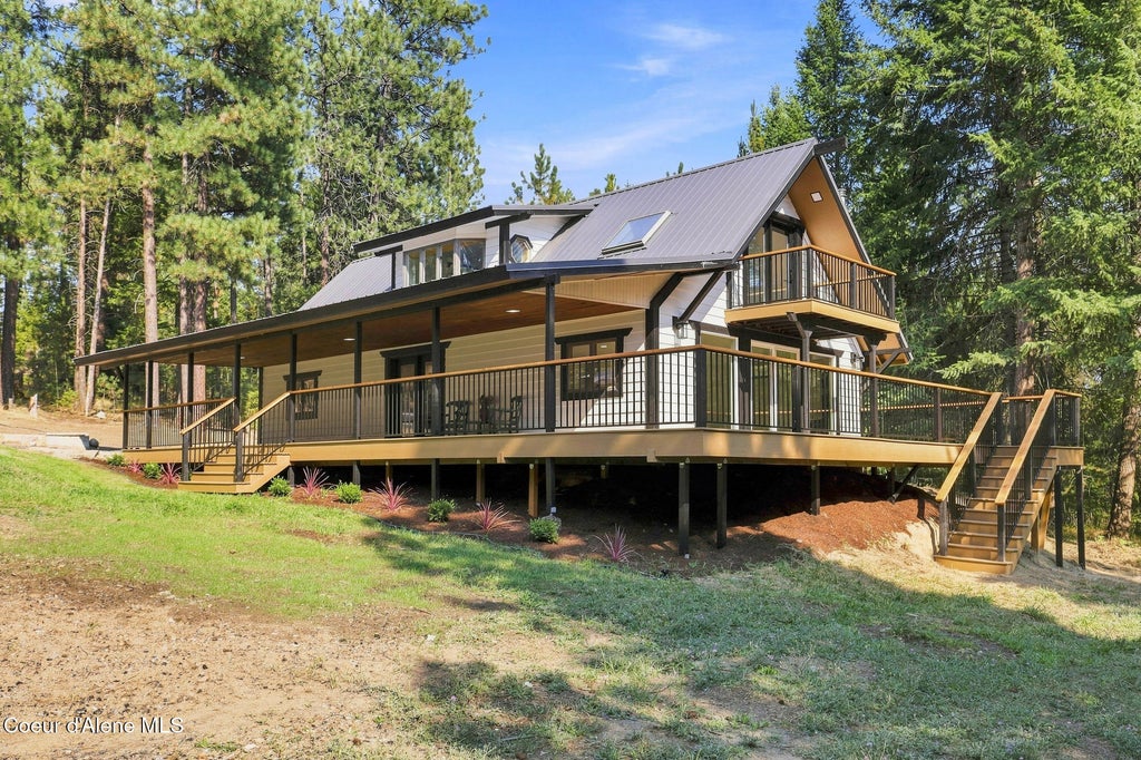 Photo of 465 Mountain View View, Blanchard, ID 83804 (MLS # 26-8640)