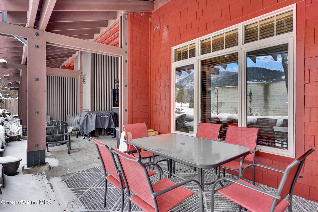 Photo of 150 MORNING STAR #181, Kellogg, ID 83837 (MLS # 26-770)