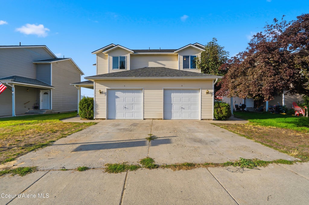 Photo of 1613 COEUR D ALENE Ave, Post Falls, ID 83854 (MLS # 26-9316)