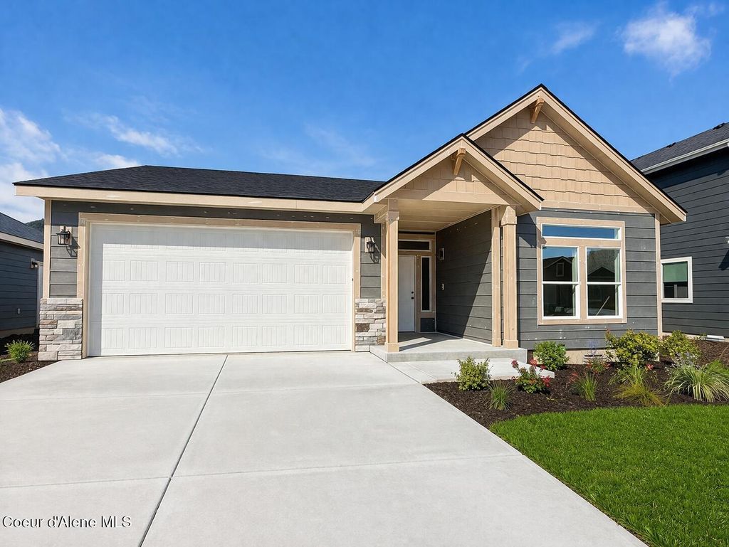 Photo of 1136 Jersey St, Sandpoint, ID 83864 (MLS # 26-2871)