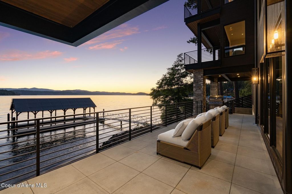 Photo of 3929 Appian Ct, Coeur dAlene, ID 83814 (MLS # 26-3268)