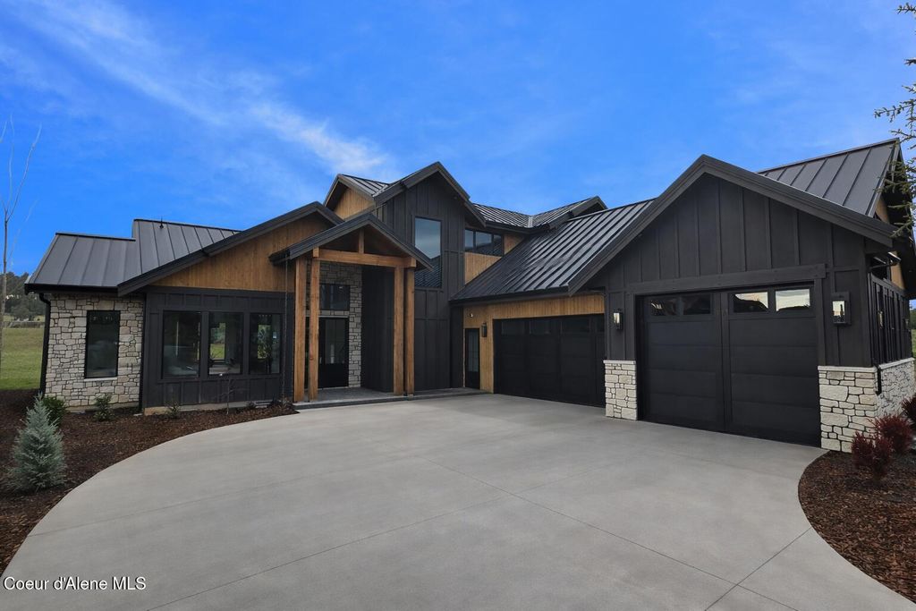 Photo of 16767 Citrine Dr Dr, Coeur dAlene, ID 83814 (MLS # 26-3457)