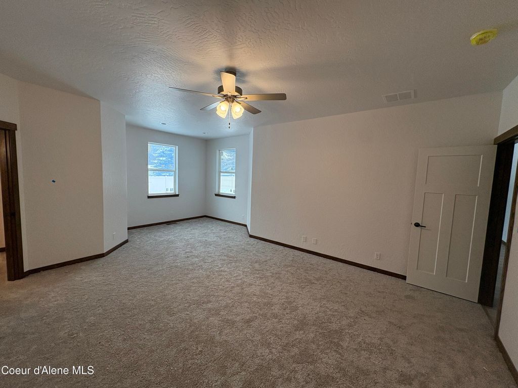 Photo of 4451 Davin Dr, Post Falls, ID 83854 (MLS # 25-11344)