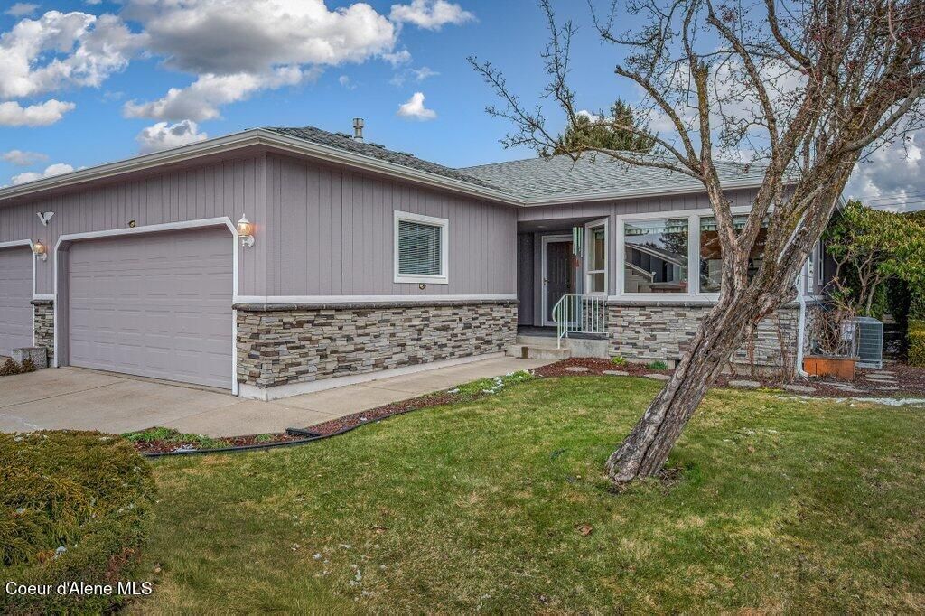 Photo of 1485 Woodlawn Dr, Hayden, ID 83835 (MLS # 26-1533)