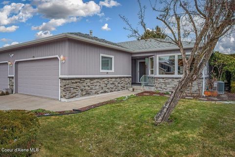Photo of 1485 Woodlawn Dr, Hayden, ID 83835 (MLS # 26-1533)