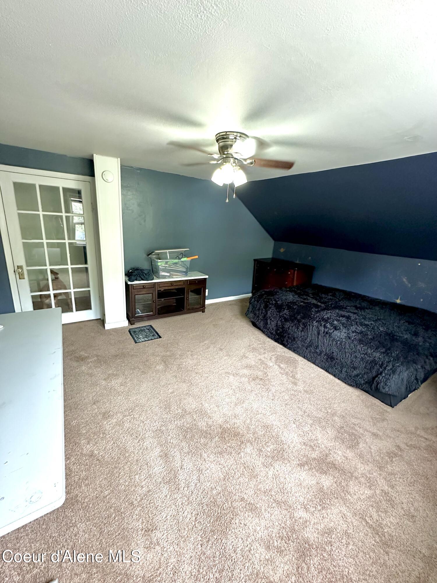 1128 E Garden Ave, Osburn, Alaska image 14