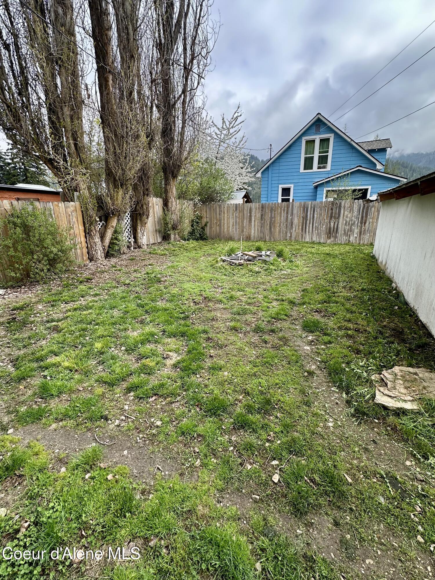 1128 E Garden Ave, Osburn, Alaska image 26