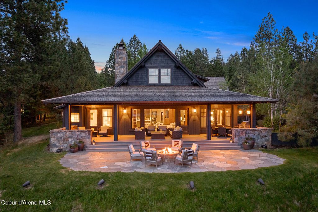 Photo of 7783 BUCKRAIL Rd, Harrison, ID 83833 (MLS # 25-5037)
