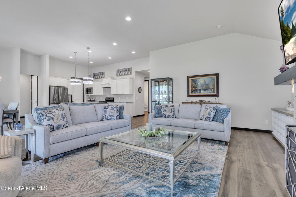 Photo of 6969 FREESTYLE Dr, Coeur dAlene, ID 83815 (MLS # 25-11436)