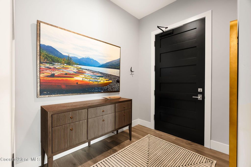 Photo of 802 Sandpoint Ave Ave #8104, Sandpoint, ID 83864 (MLS # 26-6078)