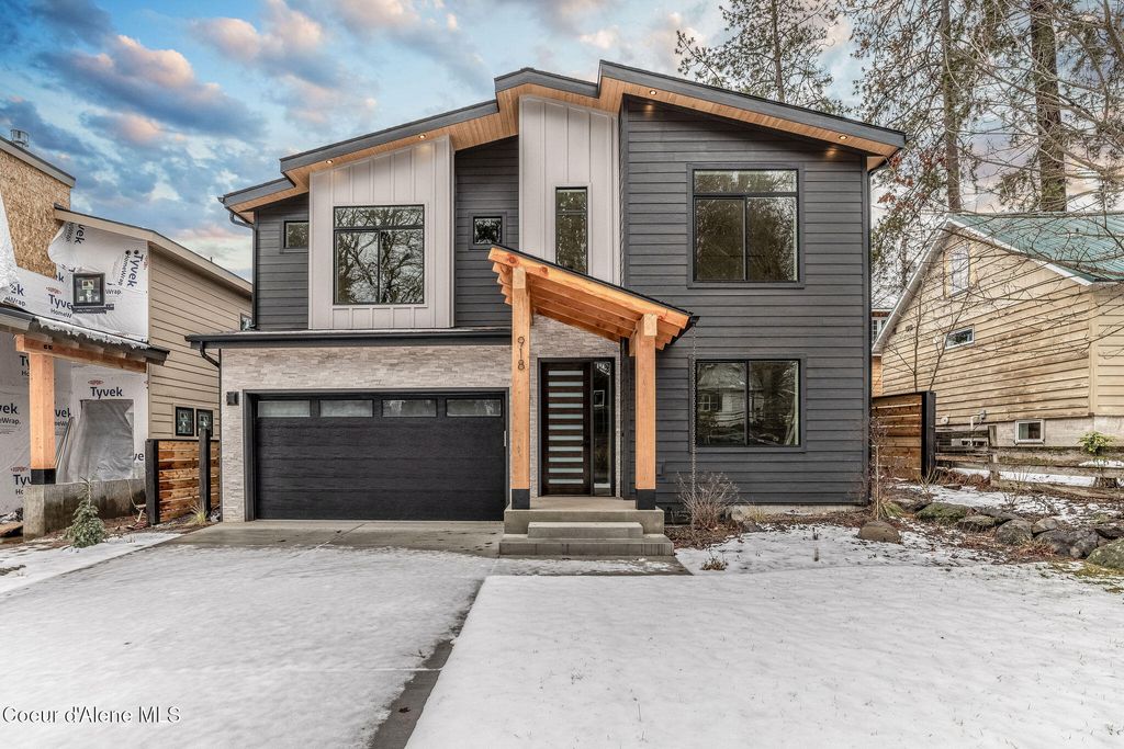 Photo of 918/920 Pennsylvania, Coeur dAlene, ID 83814 (MLS # 26-351)