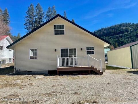 Single Family Residence in Wallace ID 113 Main Ave. 6.jpg