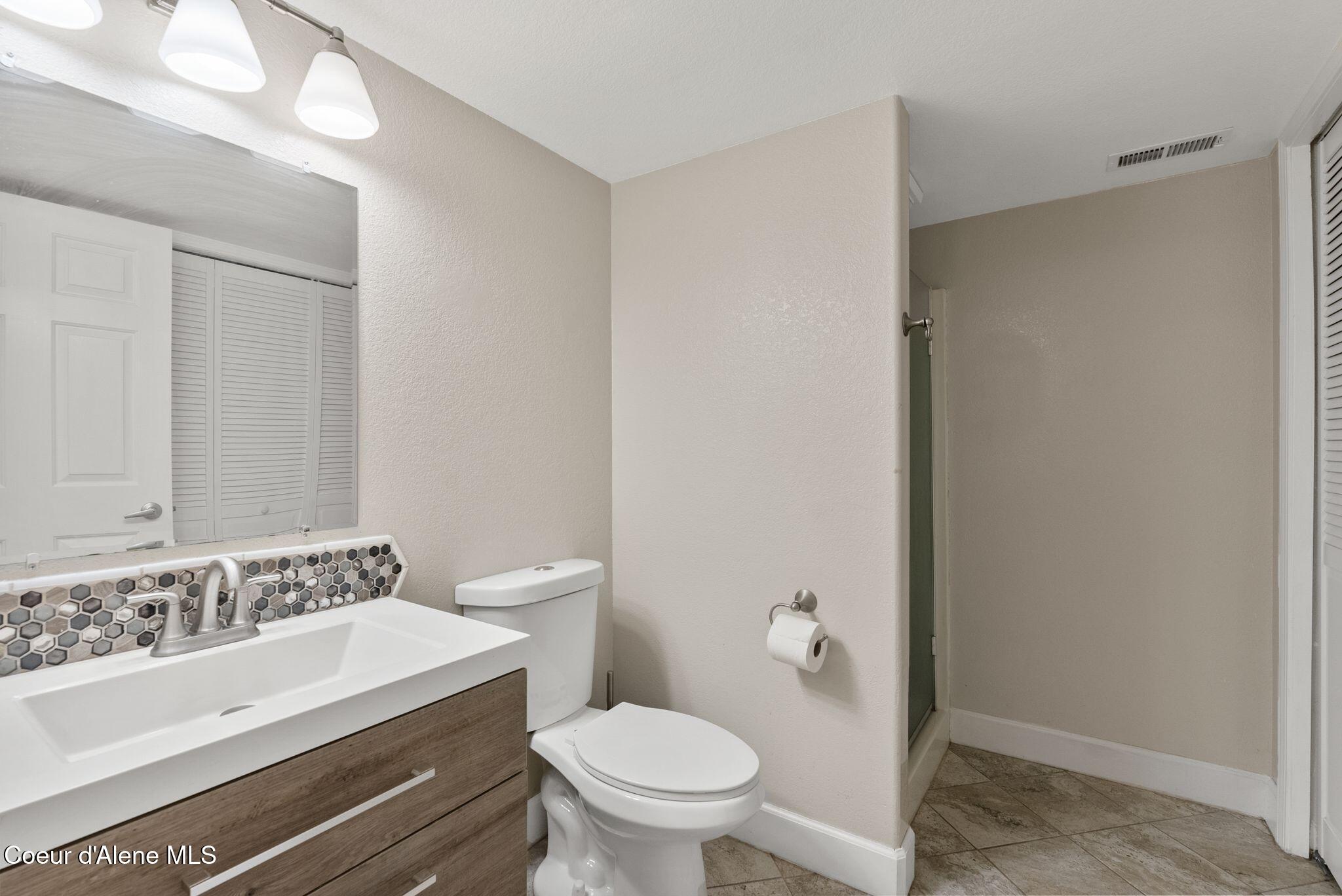 8110 N Sundance Dr, Coeur d'Alene, Idaho image 28