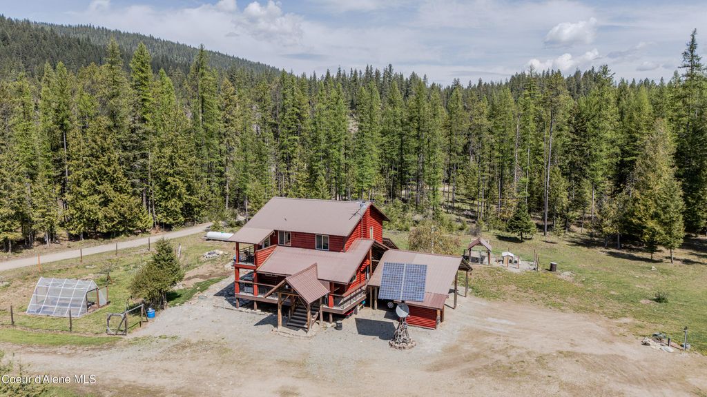 Photo of 1202 Porkchop RD, Moyie Springs, ID 83845 (MLS # 26-4482)