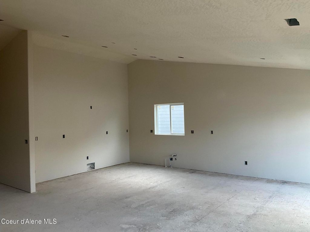 Photo of 224 TREELINE St, Airway Heights, WA 99001 (MLS # 25-10533)