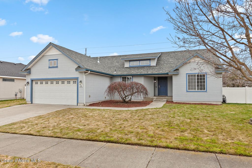 Photo of 8188 Ainsworth Dr, Hayden, ID 83835 (MLS # 26-656)