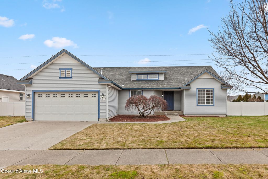 Photo of 8188 Ainsworth Dr, Hayden, ID 83835 (MLS # 26-656)