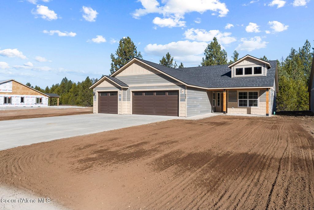 Photo of 866 Valley St, Oldtown, ID 83822 (MLS # 26-461)