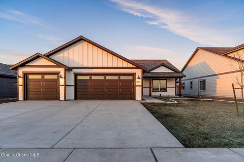 Photo of 9065 Swather Ave, Rathdrum, ID 83858 (MLS # 25-11112)