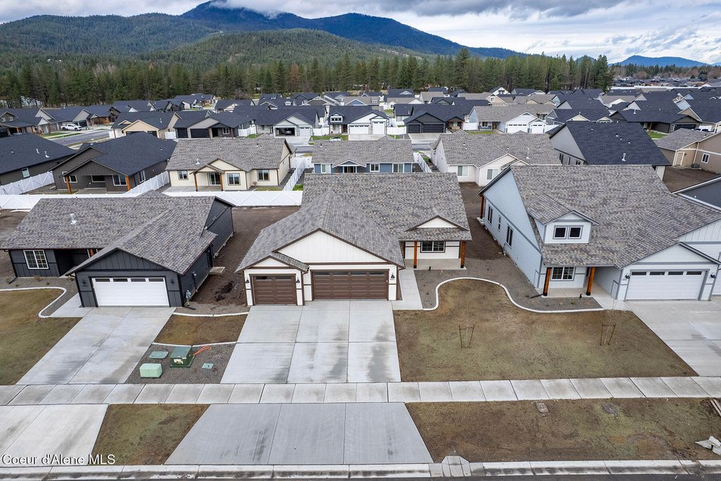 Photo of 9065 Swather Ave, Rathdrum, ID 83858 (MLS # 25-11112)