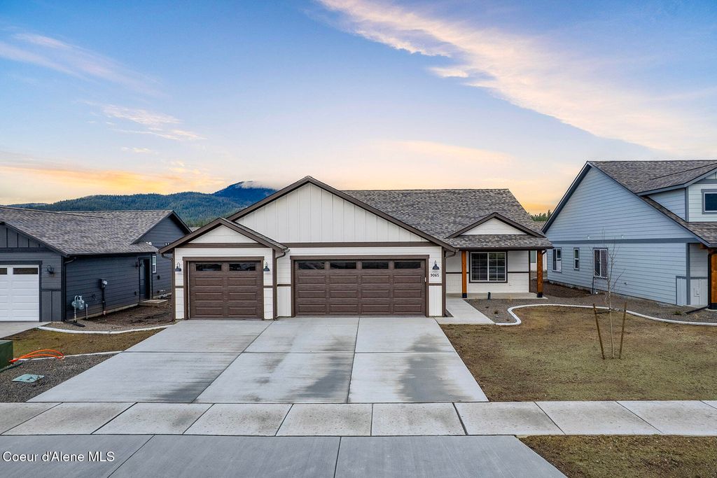 Photo of 9065 Swather Ave, Rathdrum, ID 83858 (MLS # 25-11112)