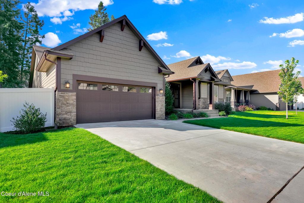 Photo of 15243 LIANE Ln, Rathdrum, ID 83858 (MLS # 26-1797)