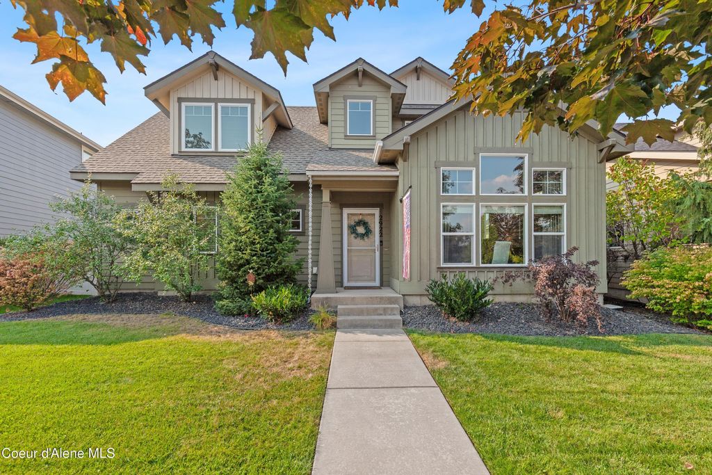 Photo of 2922 MARCEILLE Dr, Coeur dAlene, ID 83815 (MLS # 25-9779)