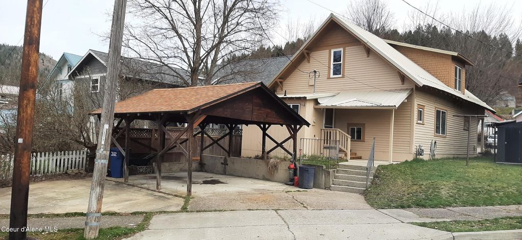 Photo of 106 Kellogg Ave, Kellogg, ID 83837 (MLS # 26-2848)