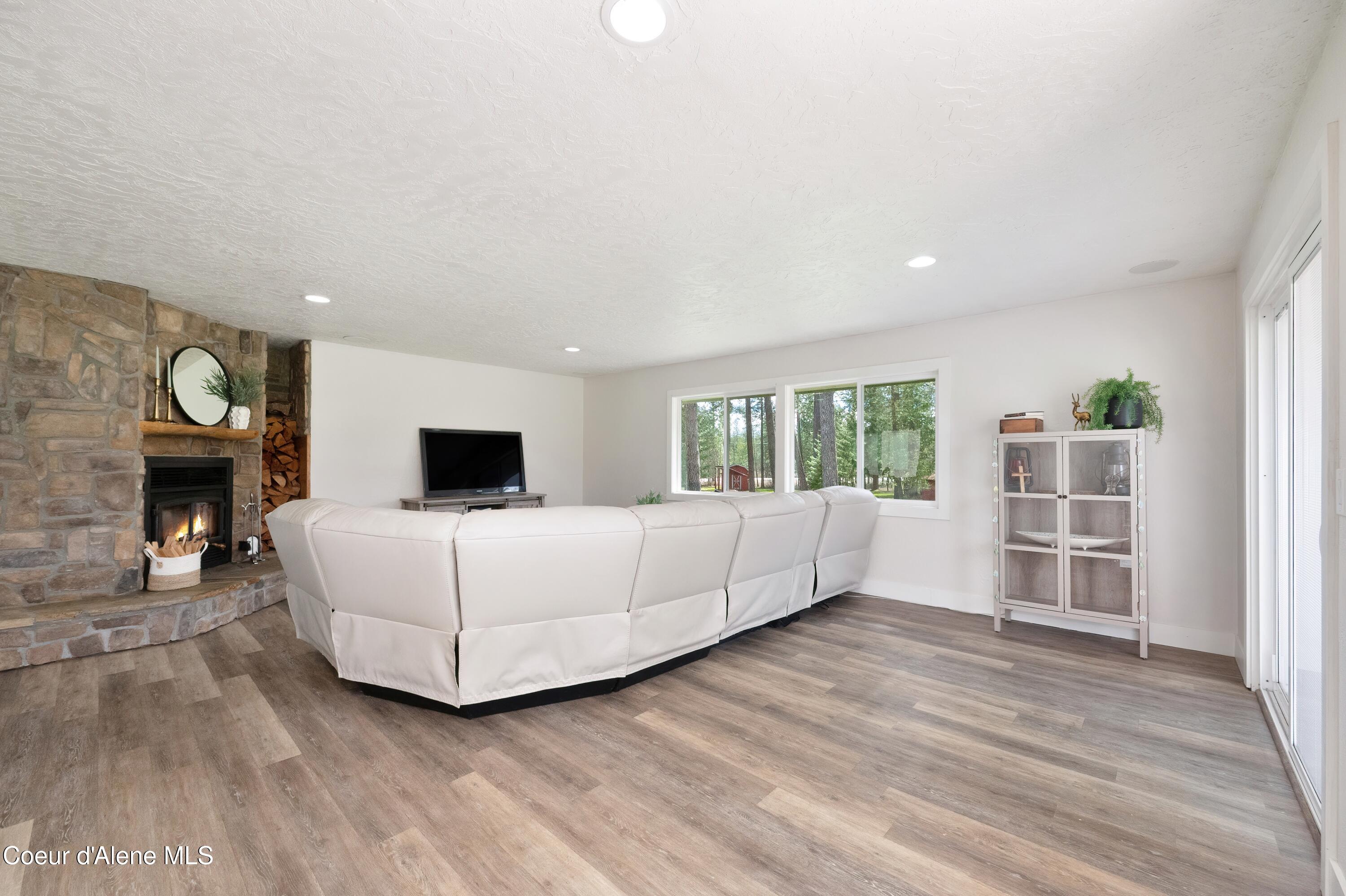 27117 N Ramsey Rd, Athol, Idaho image 19