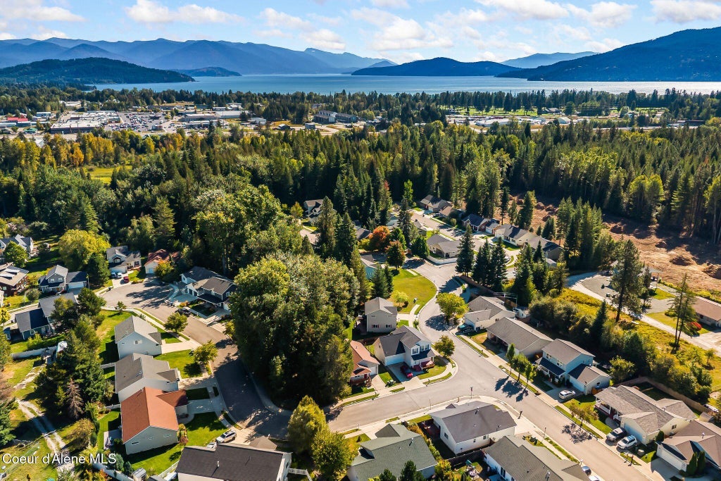 Photo of 414 Louis Ln, Sandpoint, ID 83864 (MLS # 26-9545)