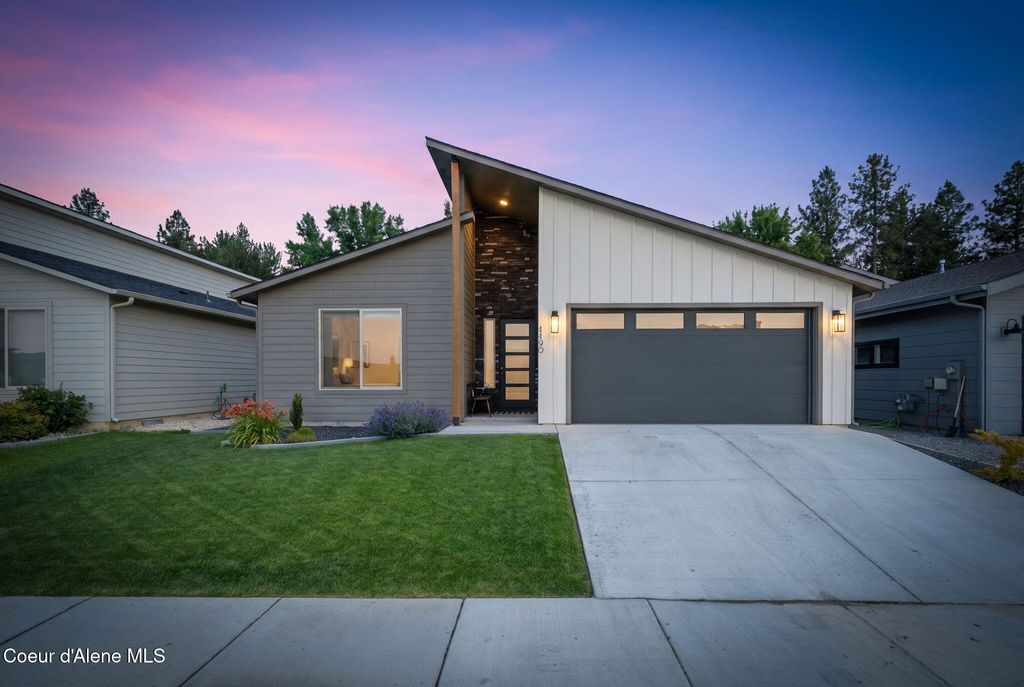 Photo of 1490 Moselle DR, Coeur dAlene, ID 83814 (MLS # 26-7379)